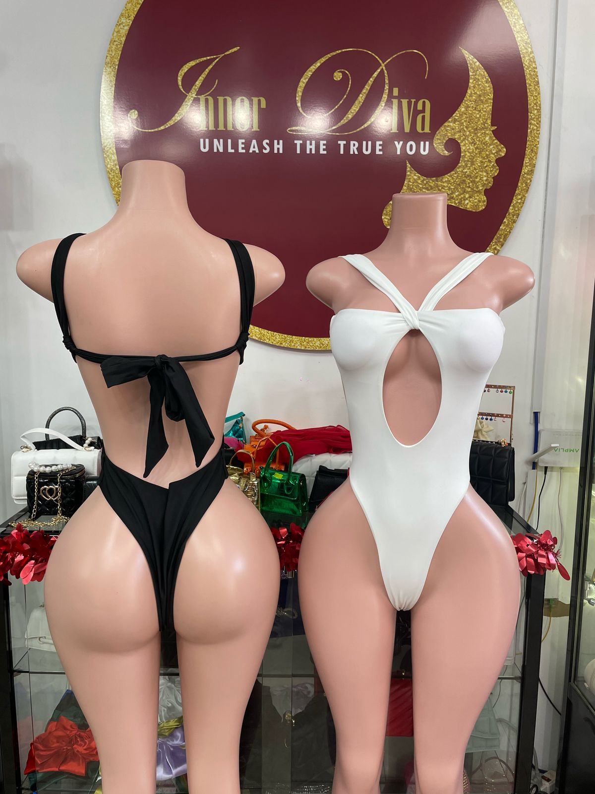 Keyhole Monokini