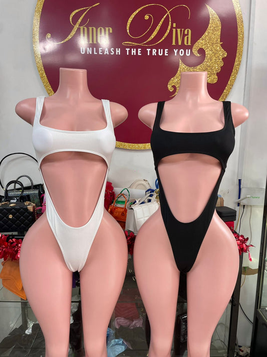 Lori Monokini