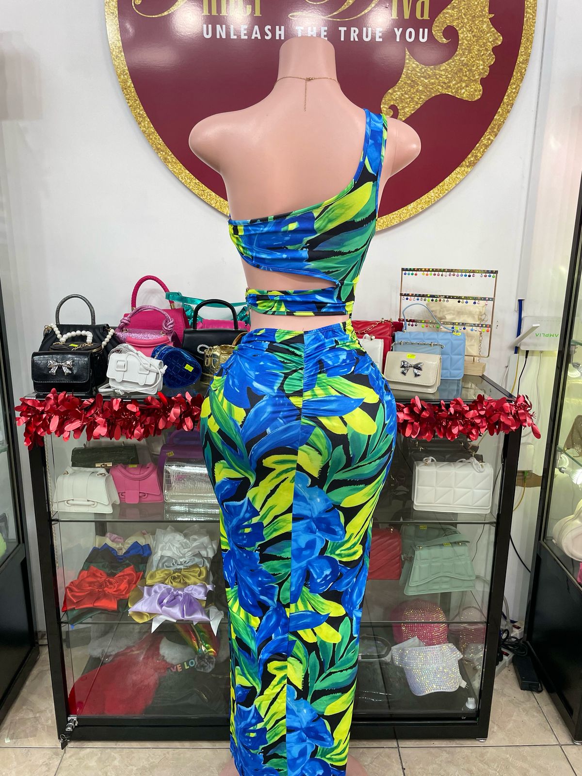 Leaf Print Maxi Dress