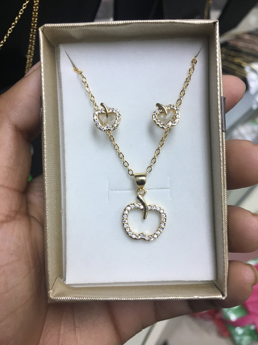 Apple Chain Set