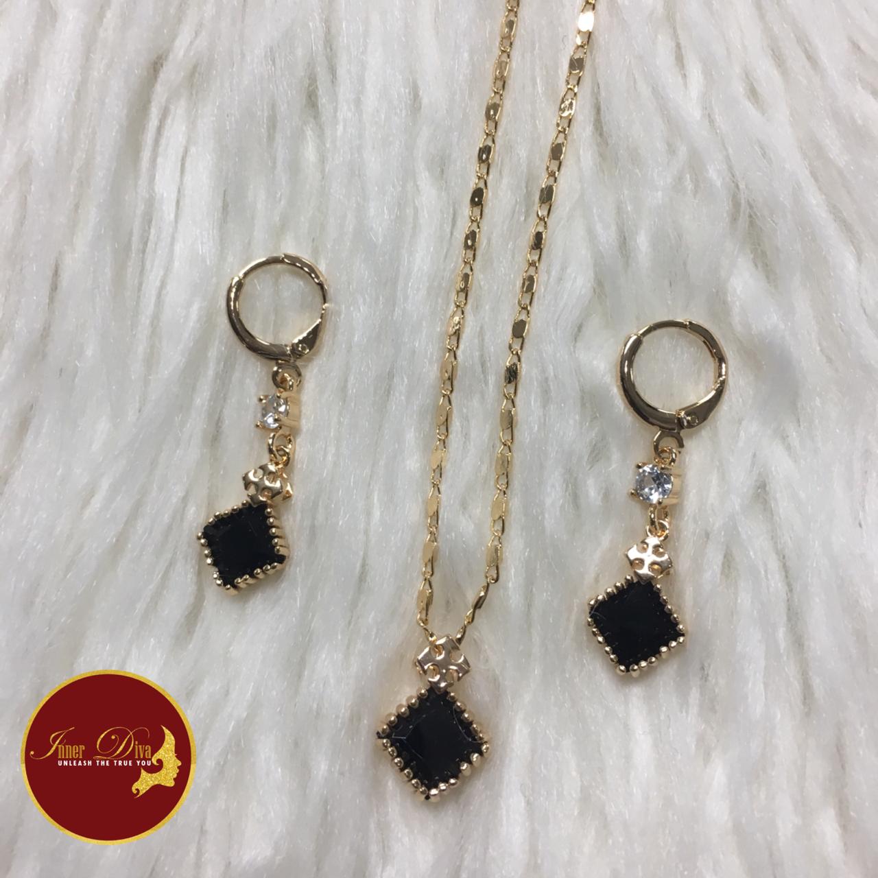 18k gold plated diamond shaped chain set