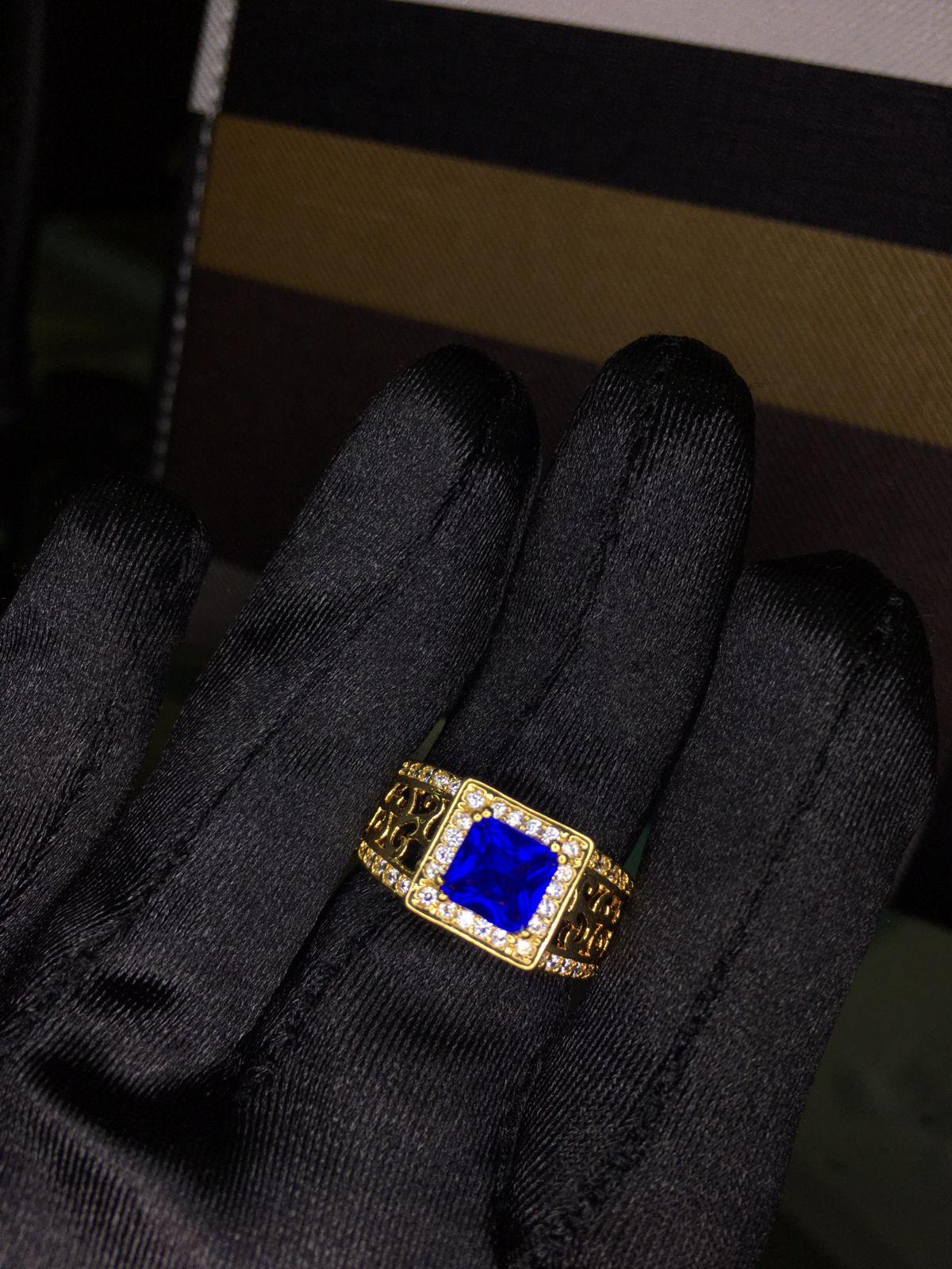 Square ring
