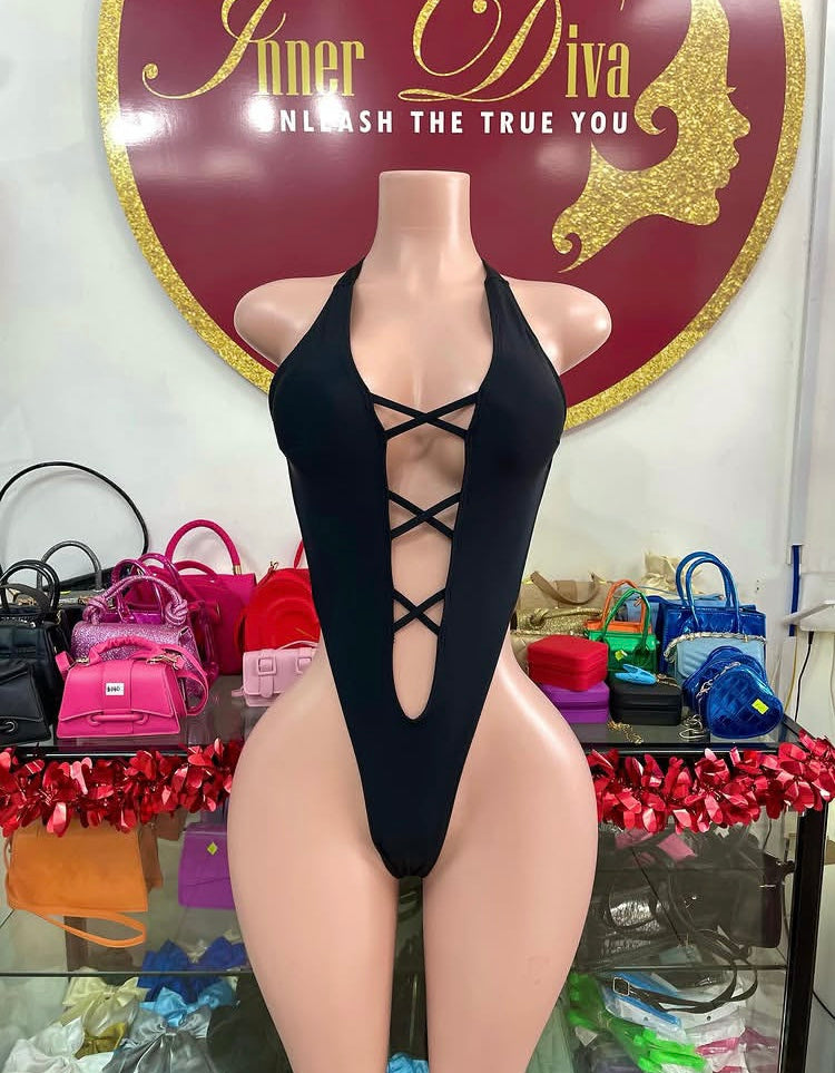 Jessica Monokini