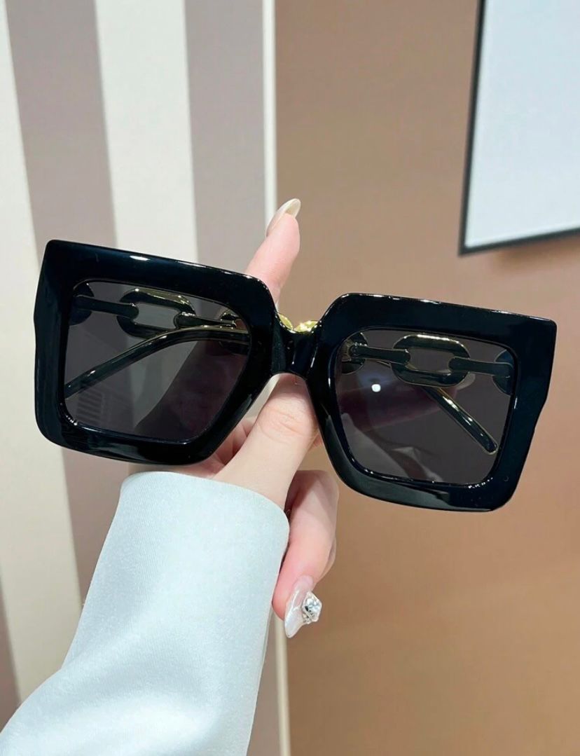 Glasses With Gold Chain Accent