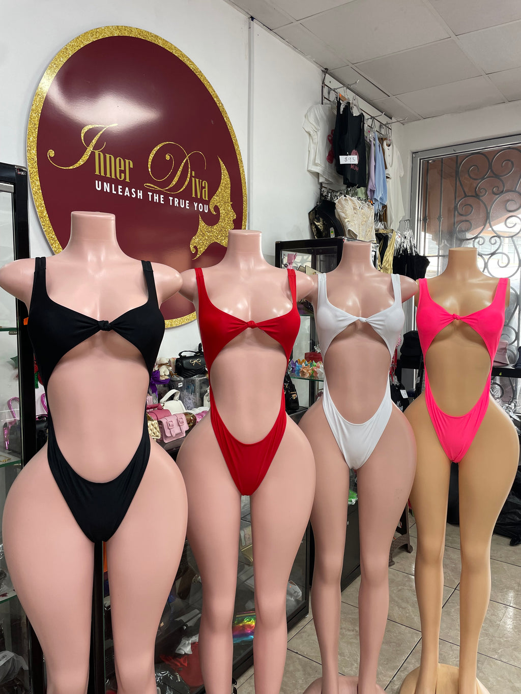 Knotted Monokini