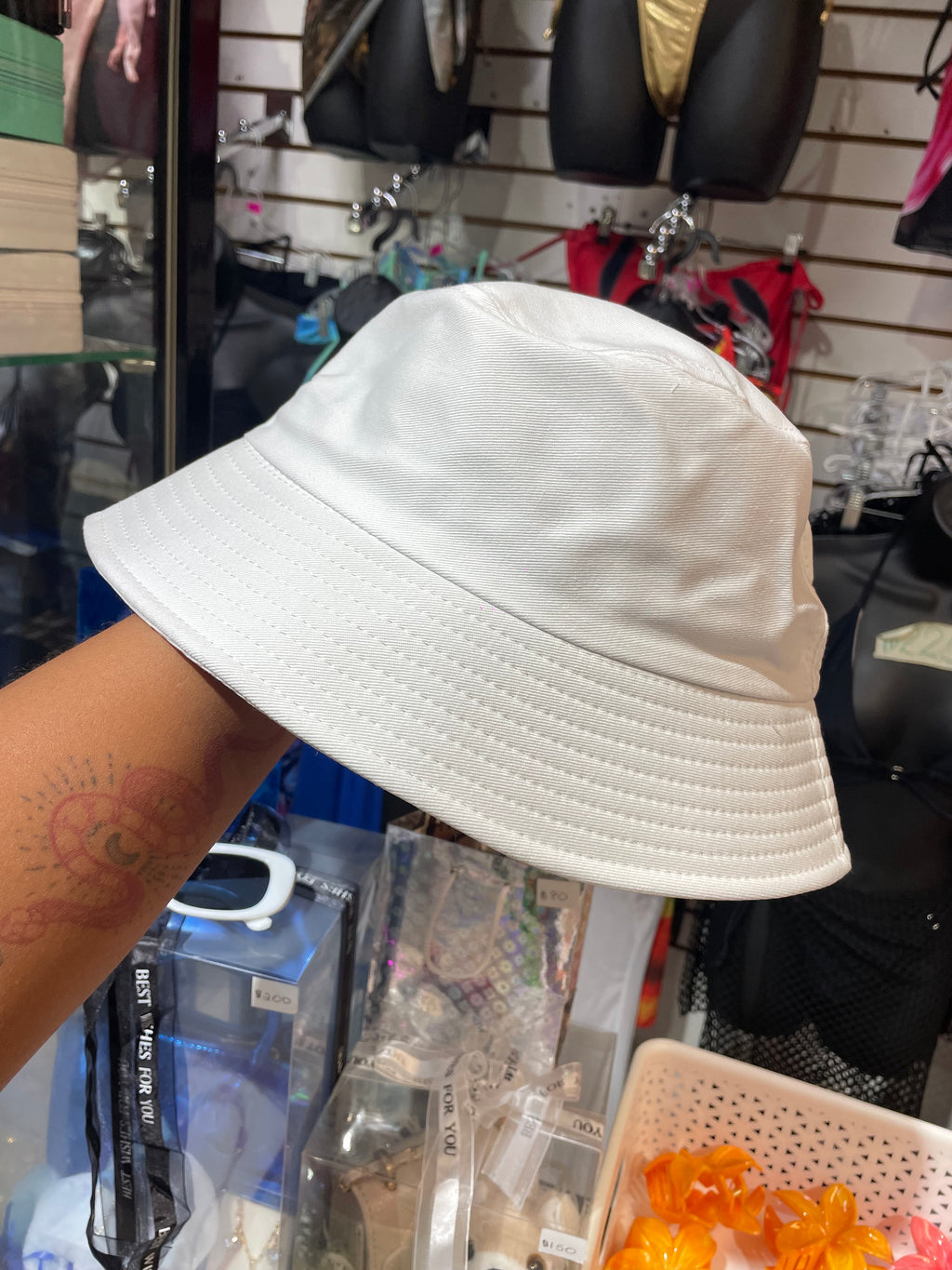 Bucket Hat