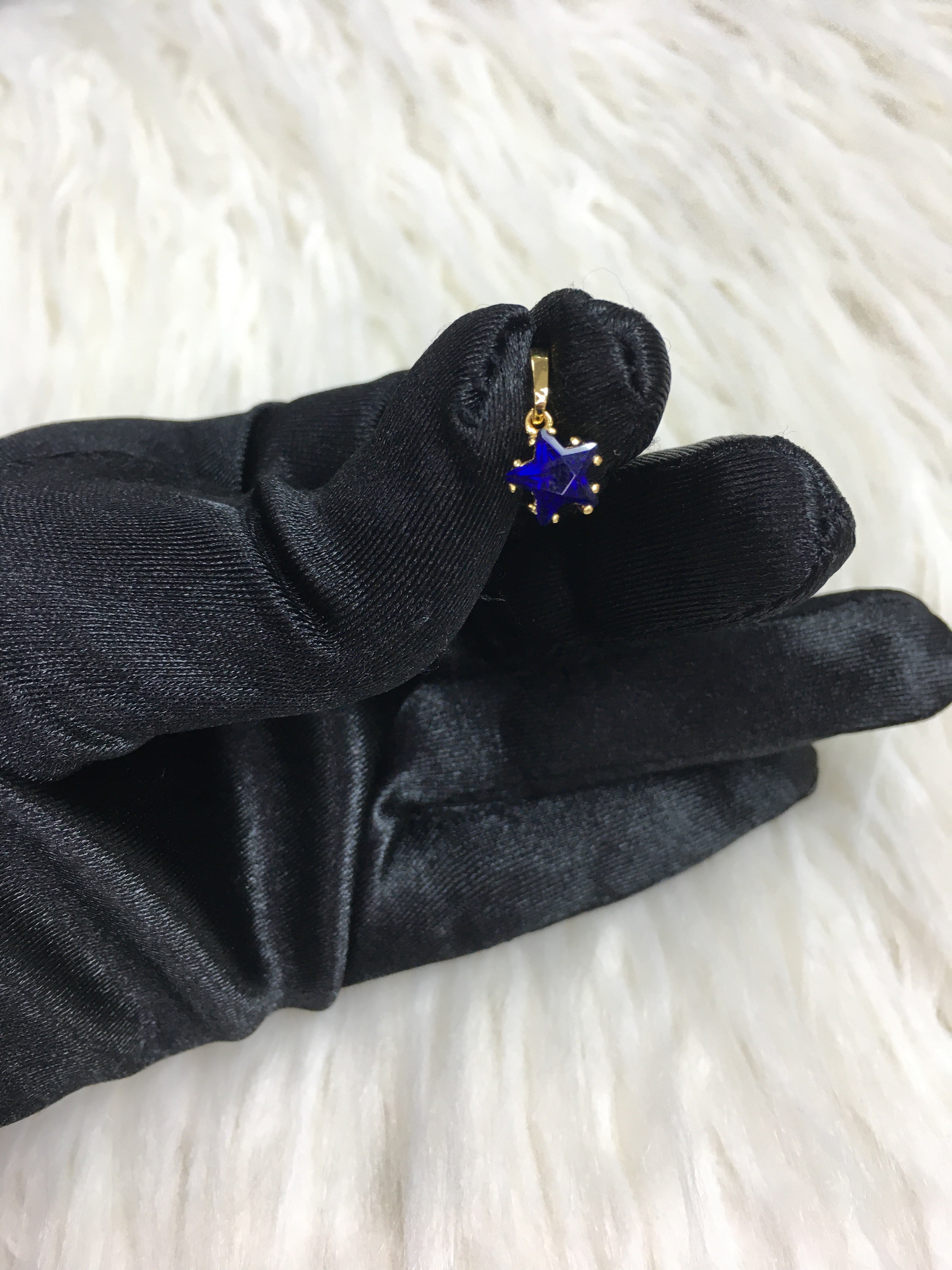 Mini Star Pendant