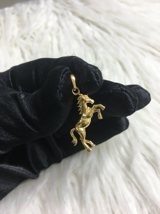 24k gold plated horse pendant