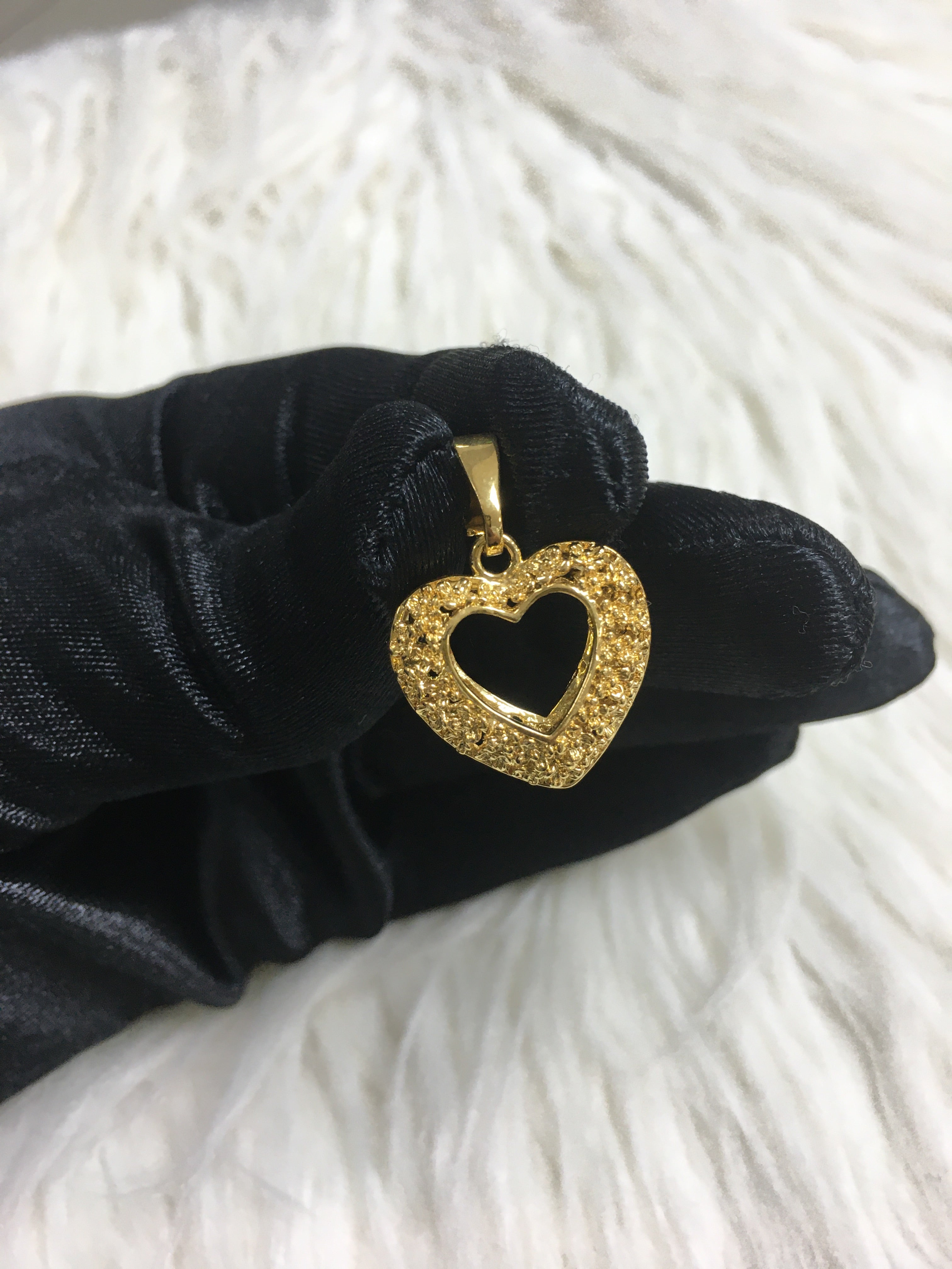 24k gold plated heart pendant