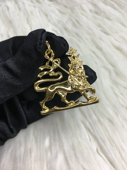 24k gold plated Lion Pendant