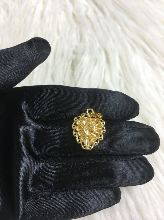 24k gold plated heart pendant