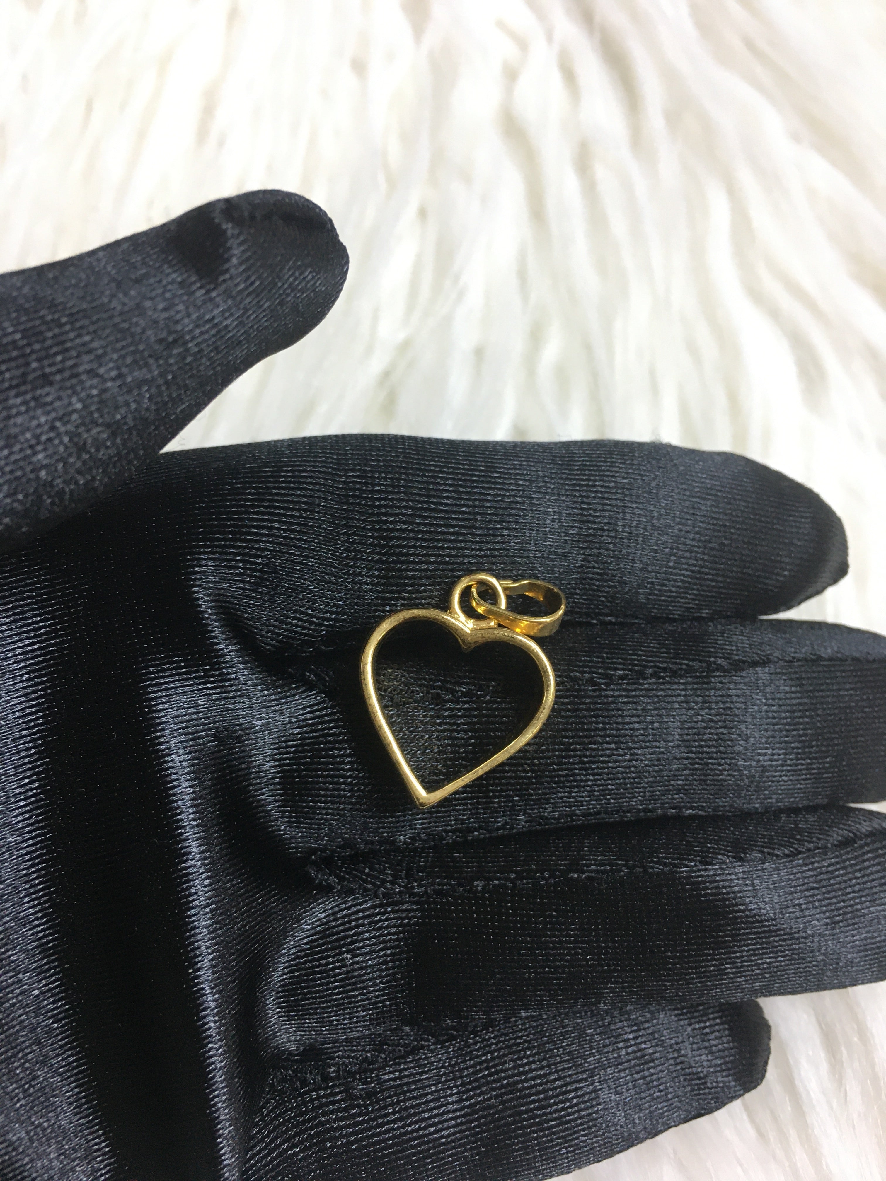 24k gold plated heart pendant