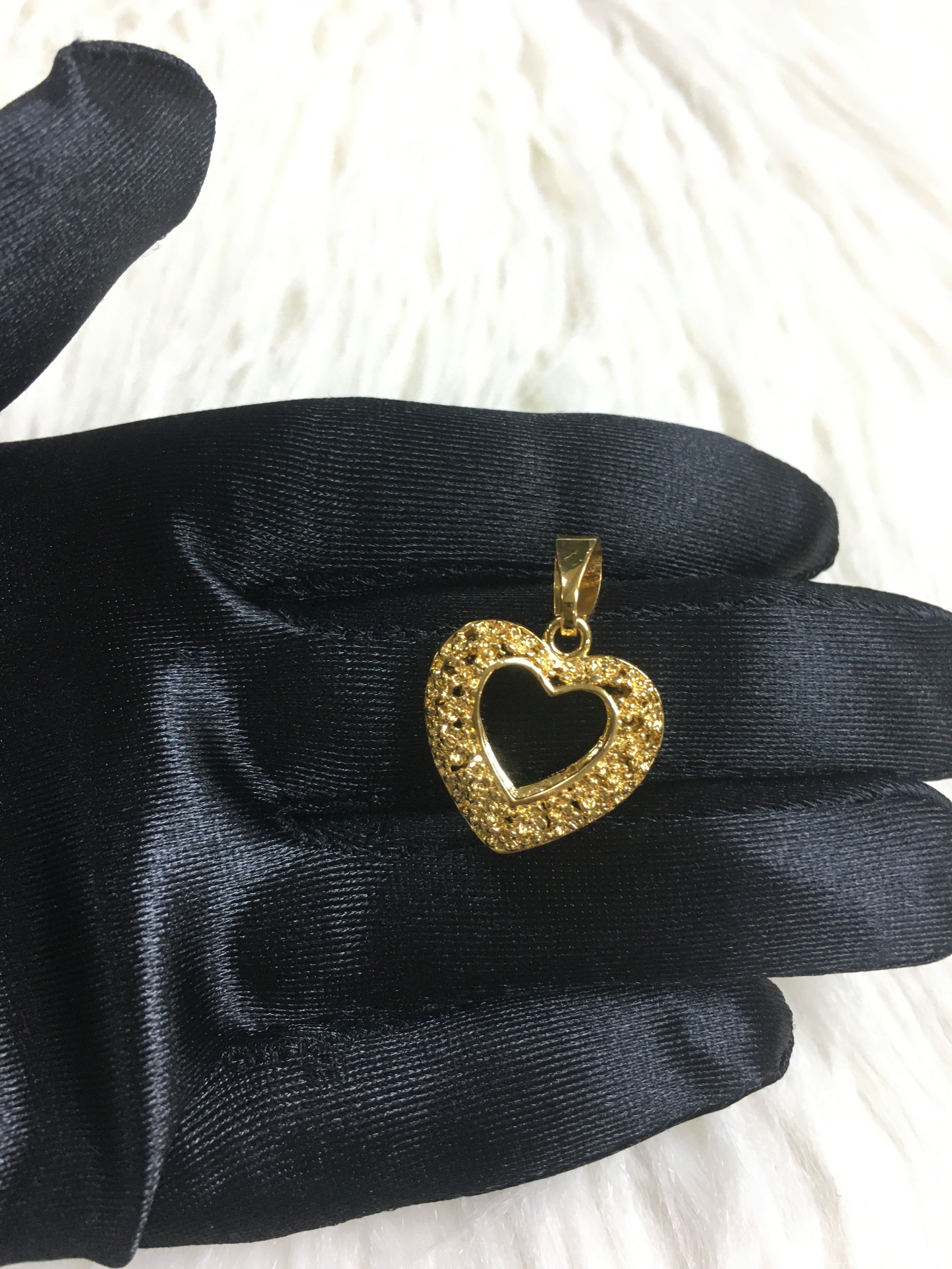 24k gold plated heart pendant